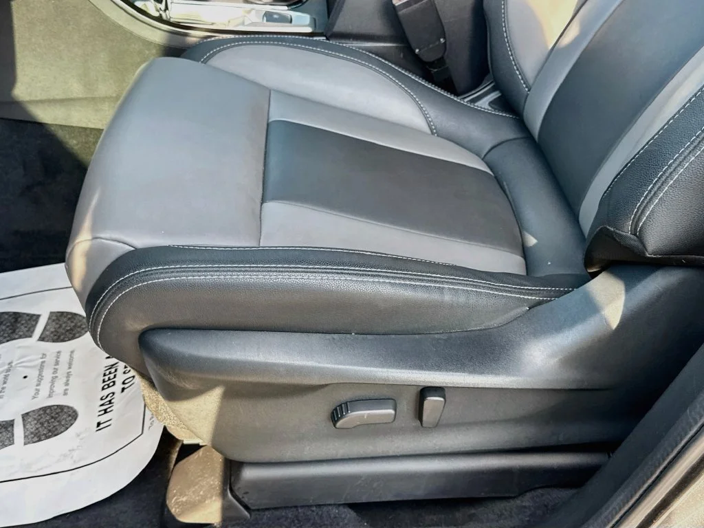 Used 2022 Gray Subaru Onyx Edition image 23
