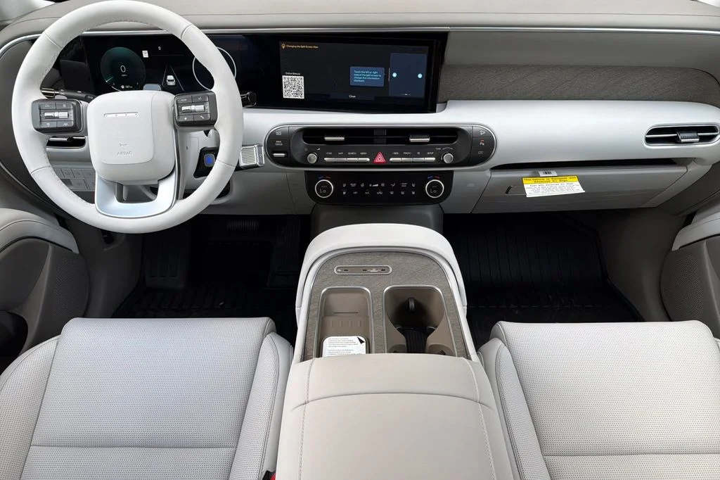 New 2026 Silver Hyundai SEL Premium image 10