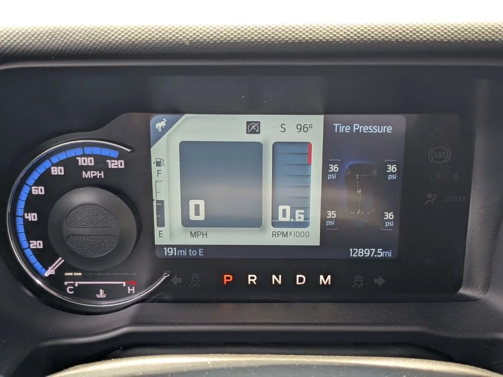 Used 2024 Gray Ford Badlands image 25
