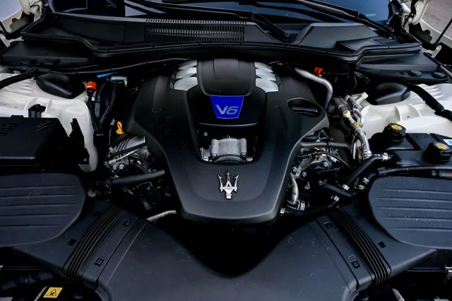 Used 2022 BLUE Maserati Modena Q4 ~~ image 55