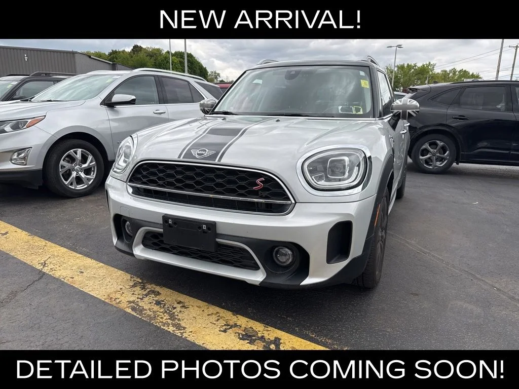 2022 MINI Countryman Cooper S ALL4's photo