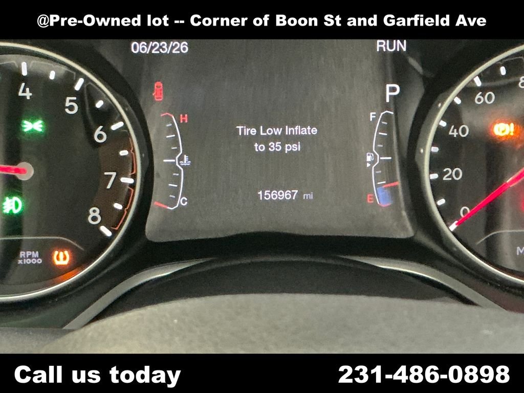 Used 2018 Blue Jeep Limited image 22