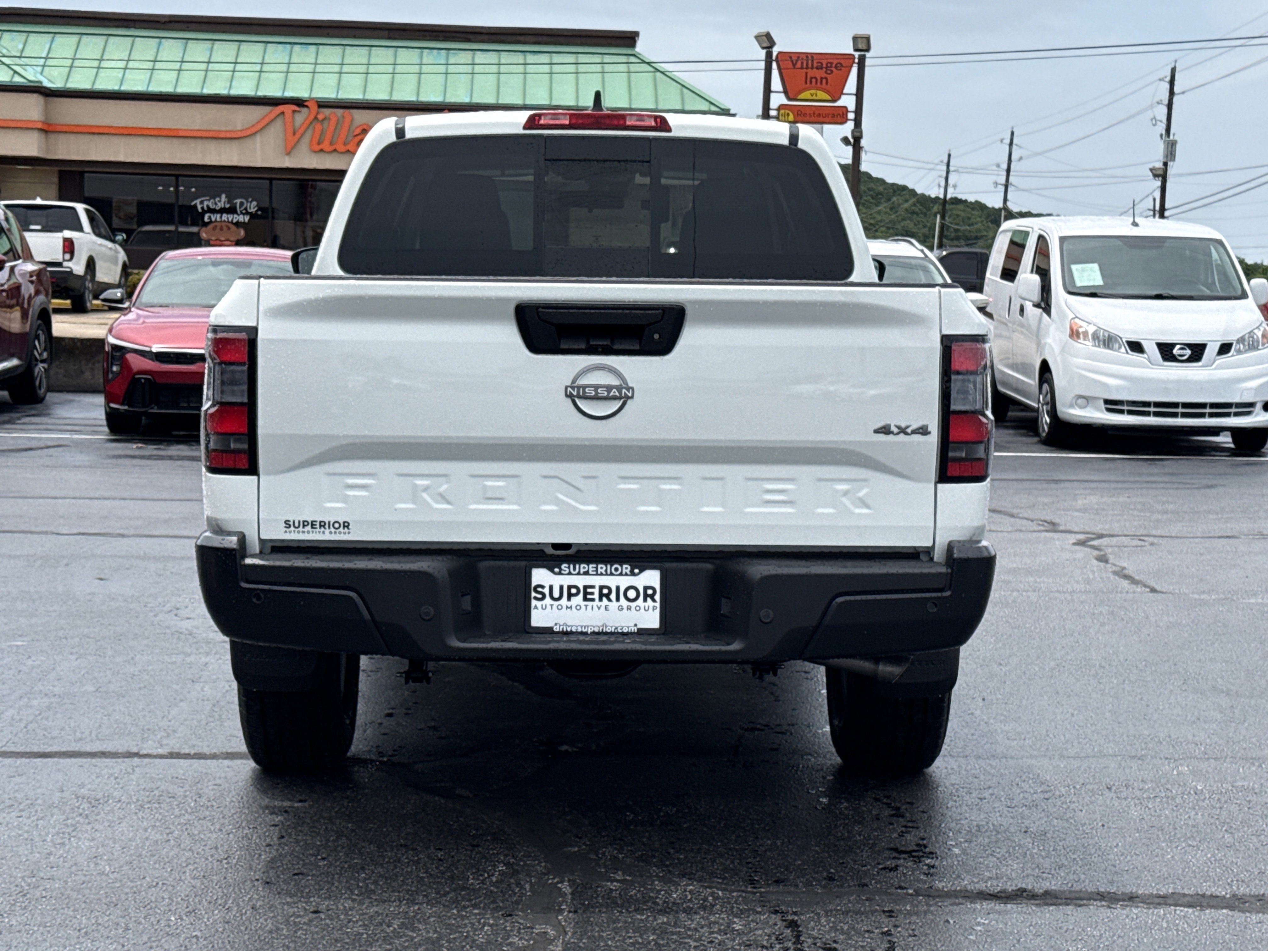 New 2026 Glacier White Nissan Crew Cab S image 4