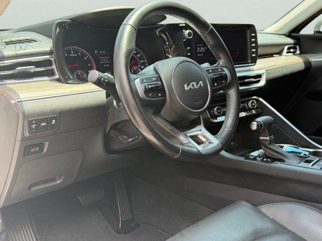 Certified Used 2024 White Kia EX image 14