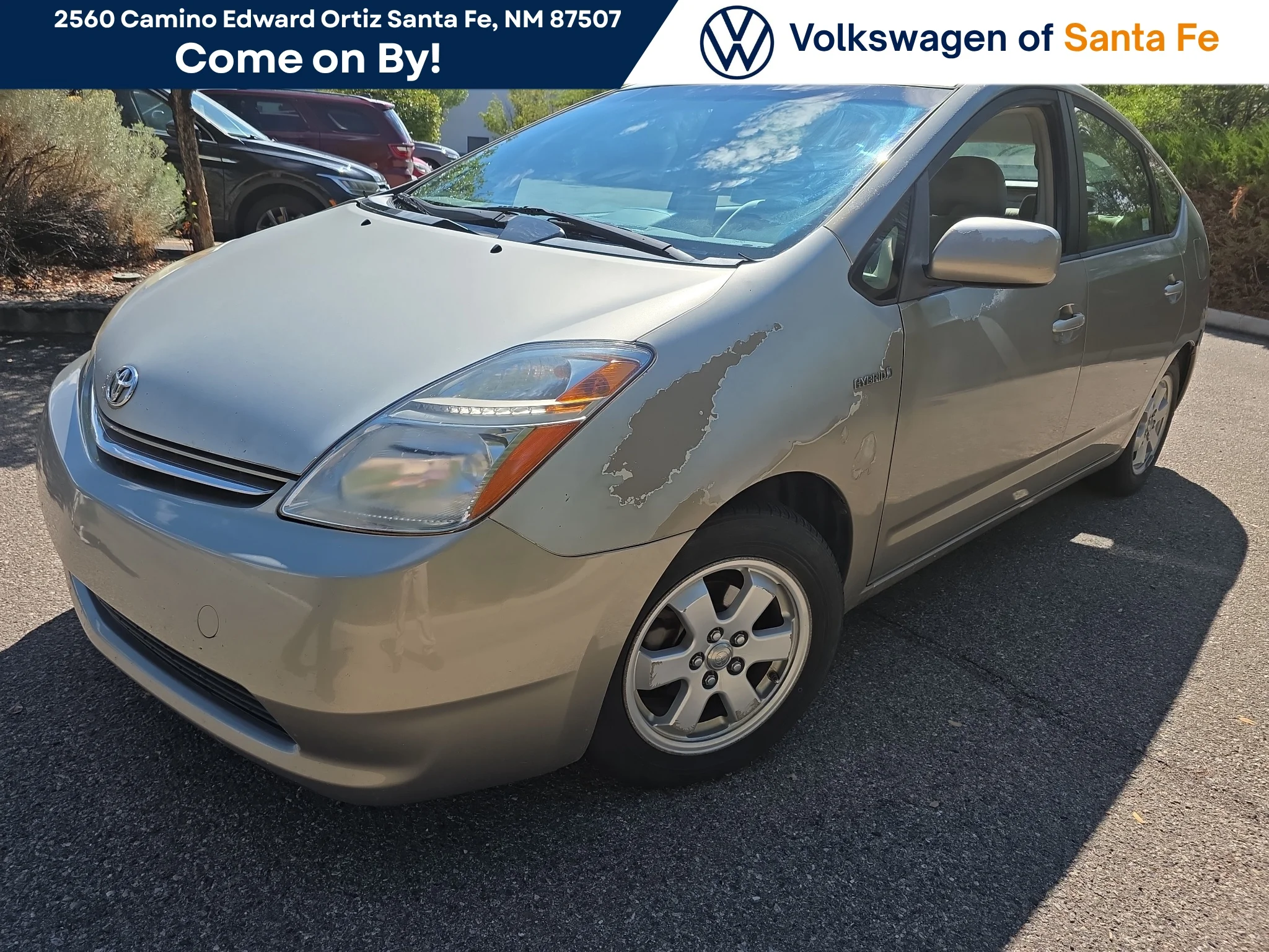 Used 2008 Silver Pine Mica Toyota  image 1