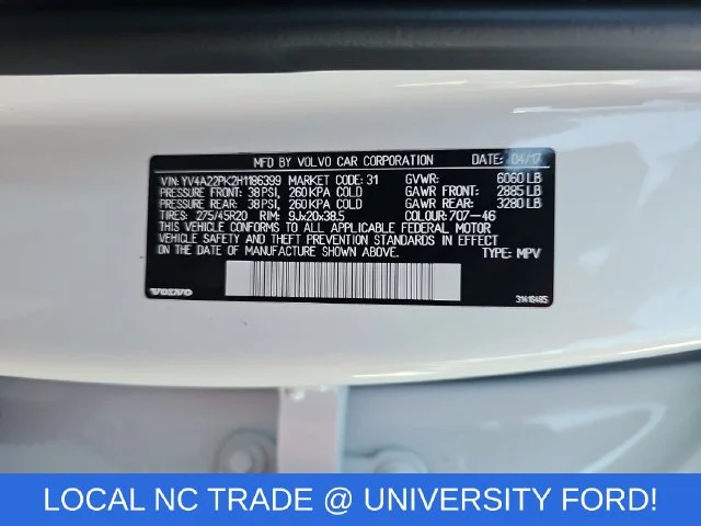 Used 2017 White Volvo T6 Momentum image 34