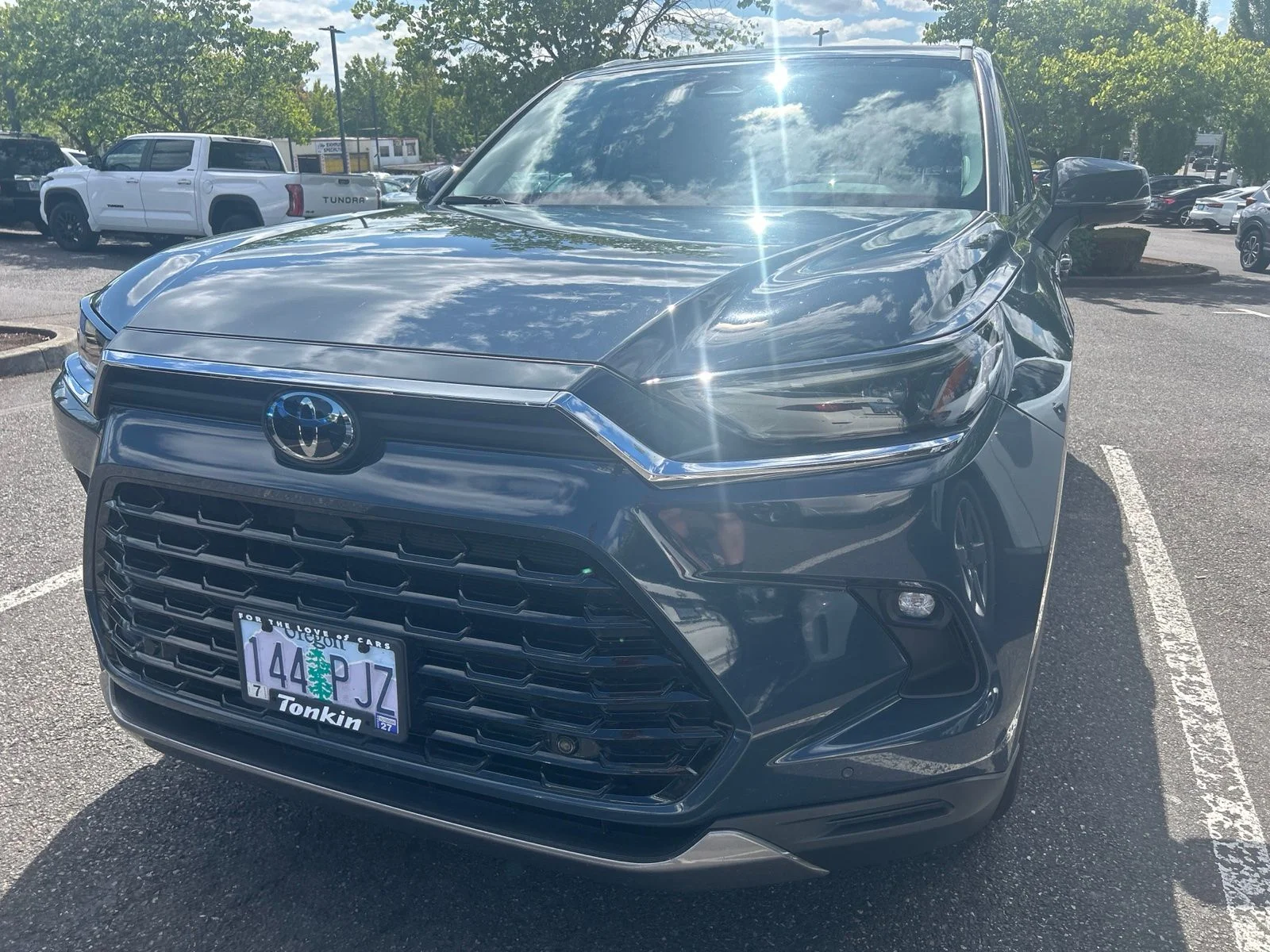 Used 2024 Cloud Toyota Limited image 2