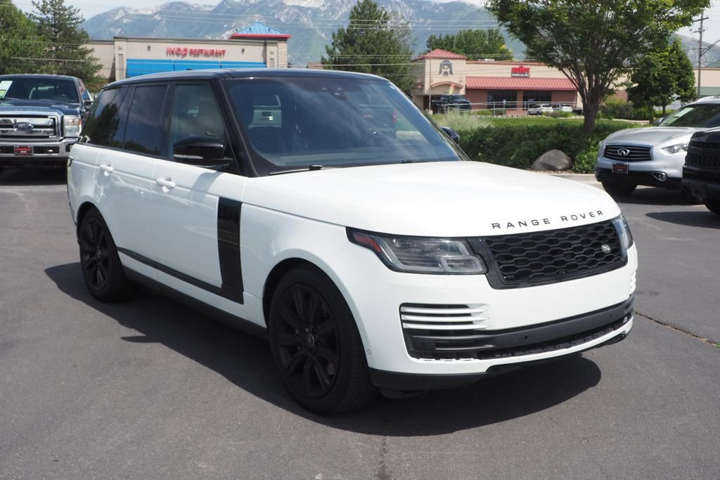 Used 2022 White Land Rover Westminster image 3