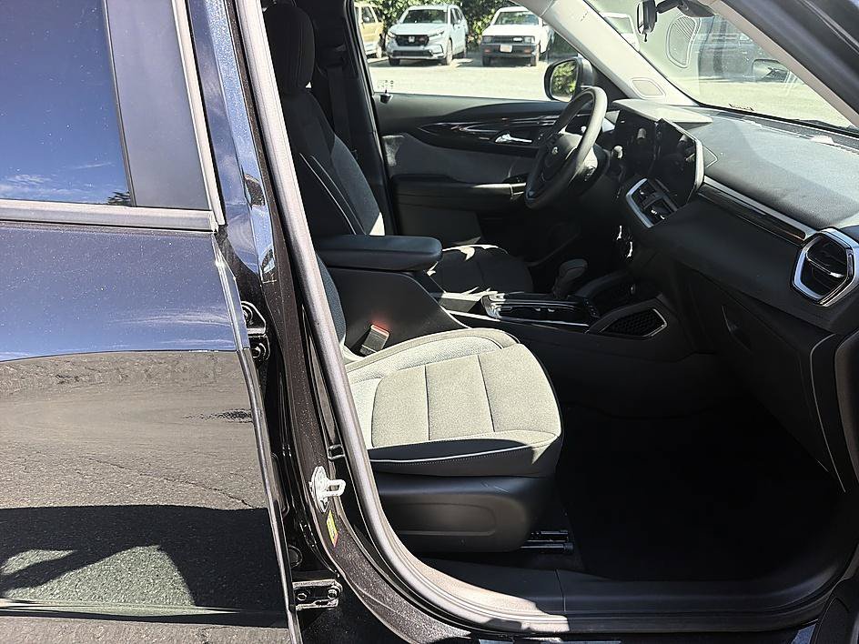 Used 2024 Mosaic Black Metallic Chevrolet LS image 20