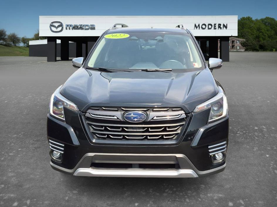 Used 2022 Crystal Black Silica Subaru Touring image 6
