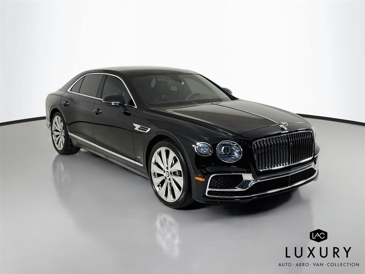 Used 2022 Beluga Bentley V8 | Mulliner Interior | Chrome 23