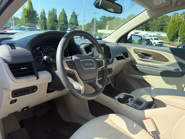 Used 2023 Summit White GMC Denali image 12