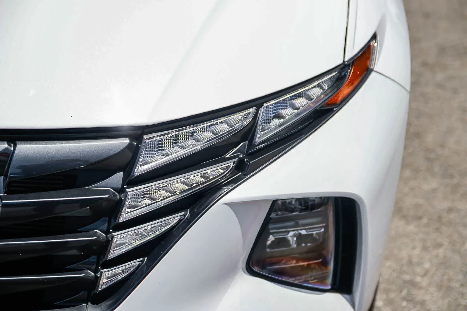 Used 2023 Serenity White Pearl Hyundai SEL image 10