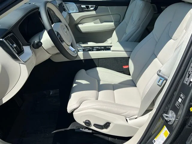 2026 Volvo XC60 Ultra - Photo 21