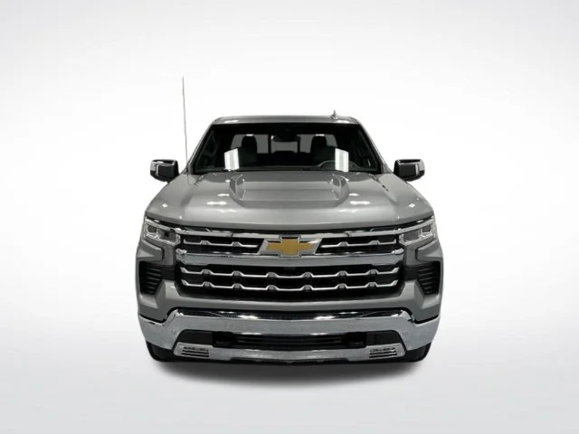 Used 2025 Gray Chevrolet LTZ image 3