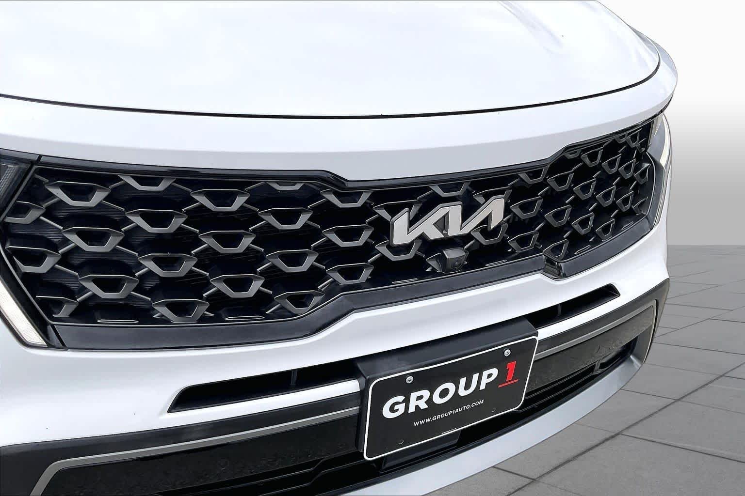 Used 2022 Glacial White Pearl Kia X-Line SX Prestige image 30