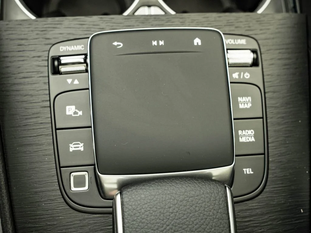 New 2026 Moonlight White Mercedes-Benz GLS 450 image 39
