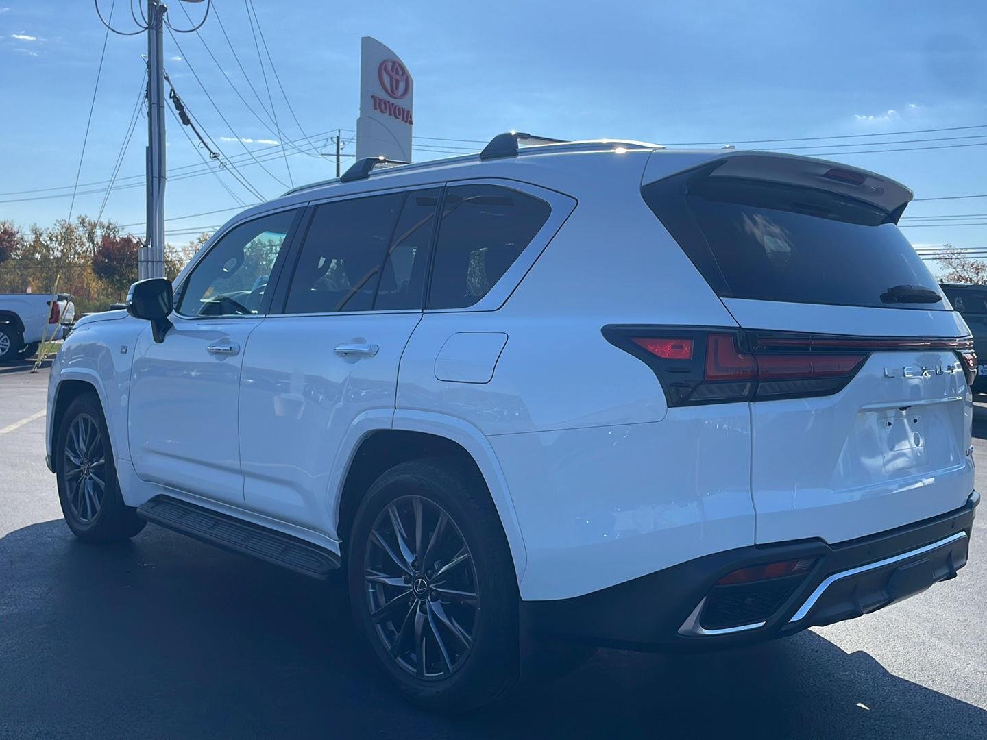 Used 2024 Ultra White Lexus LX 600 F SPORT image 18