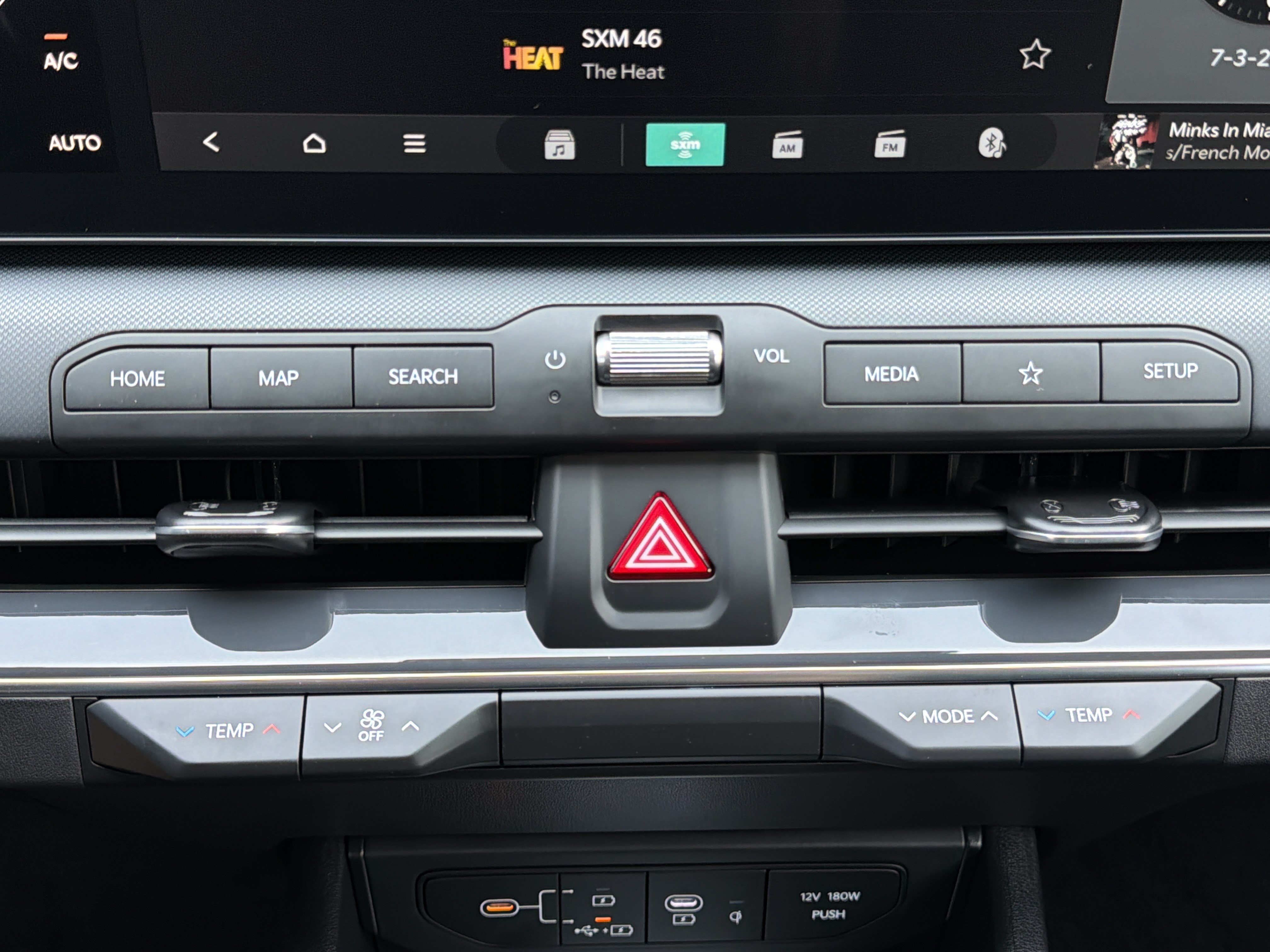 New 2026 Snow White Pearl Kia EX image 8