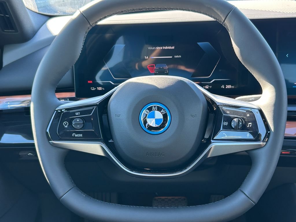New 2027 Dark Graphite Metallic BMW eDrive40 image 33