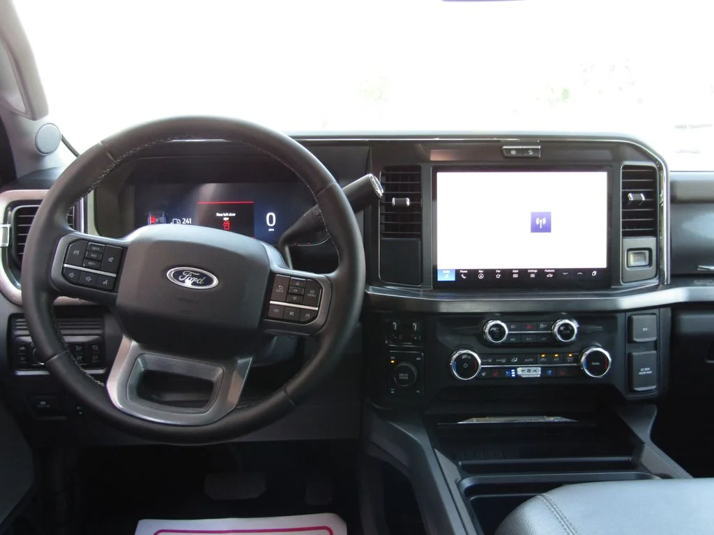 Used 2026 Red Ford Lariat image 5