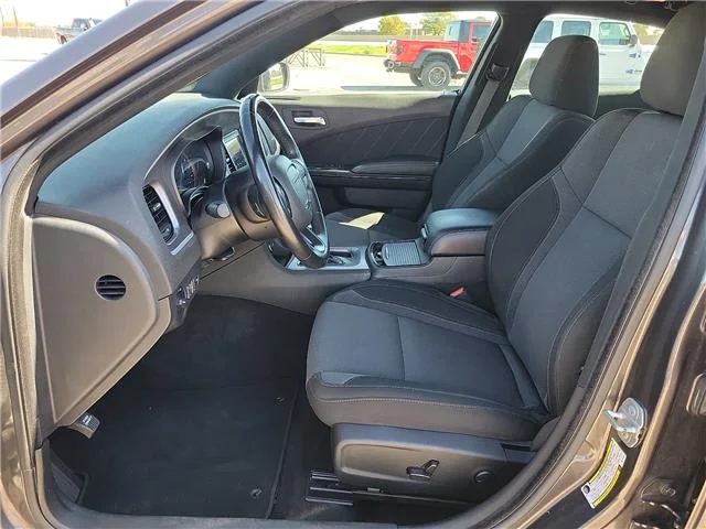 Used 2022 Gray Dodge SXT Rear-Wheel Drive image 12