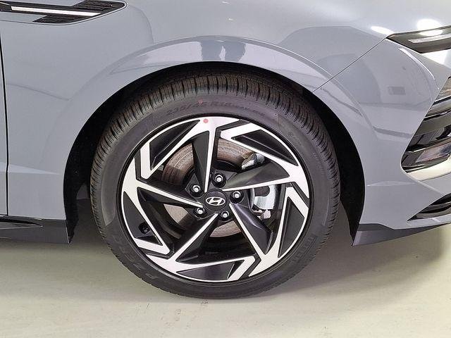 2026 Hyundai Sonata SEL - Photo 10