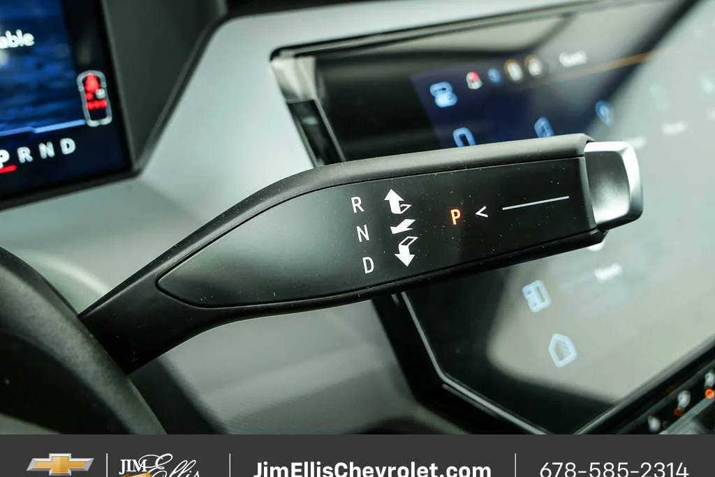 2027 Chevrolet Bolt LT - Photo 16