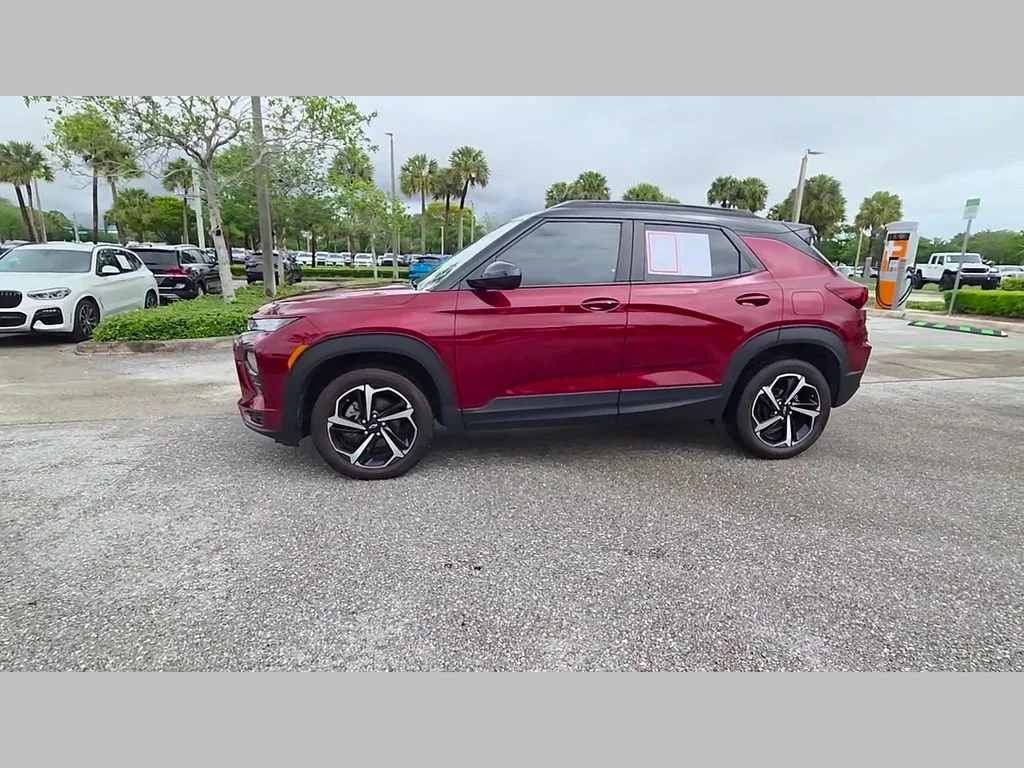 Used 2023 Crimson Metallic Chevrolet RS image 42