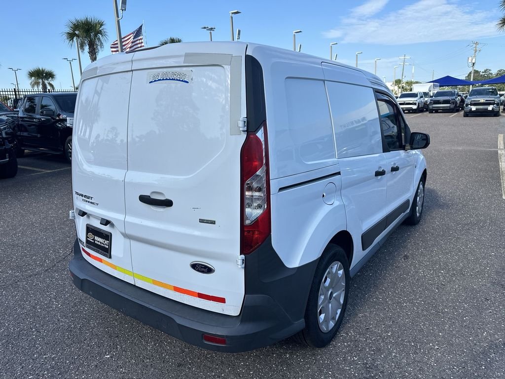 Used 2015  Ford XL image 8