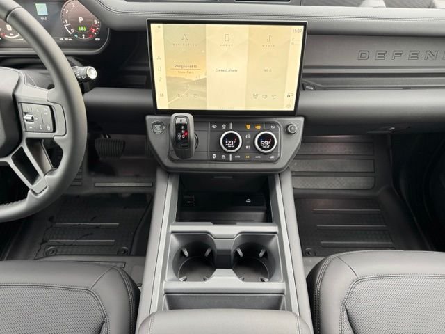 New 2026 Carpathian Grey Land Rover S image 27