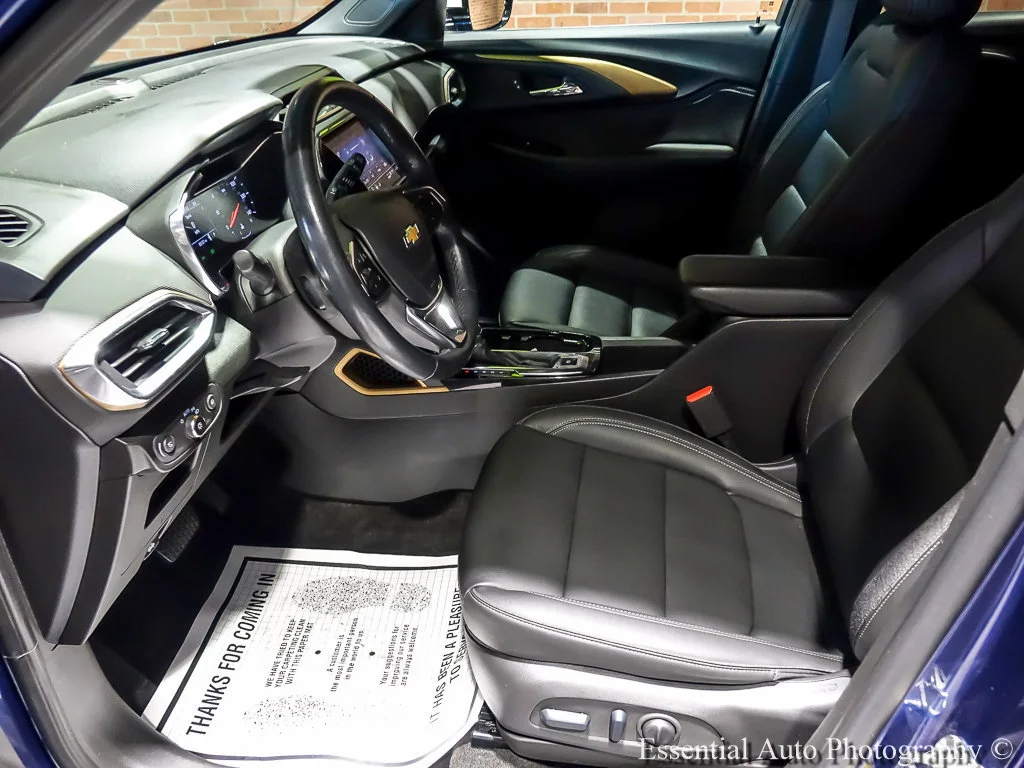 Used 2023 BLUE GLOW METALLIC Chevrolet ACTIV image 12
