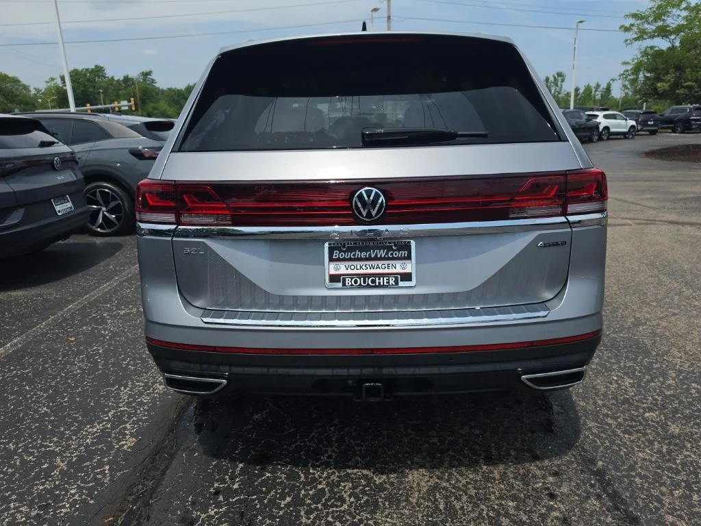2026 Volkswagen Atlas SEL - Photo 4