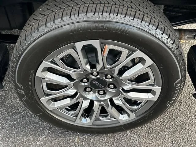 2026 GMC Sierra 1500 Denali Ultimate - Photo 17