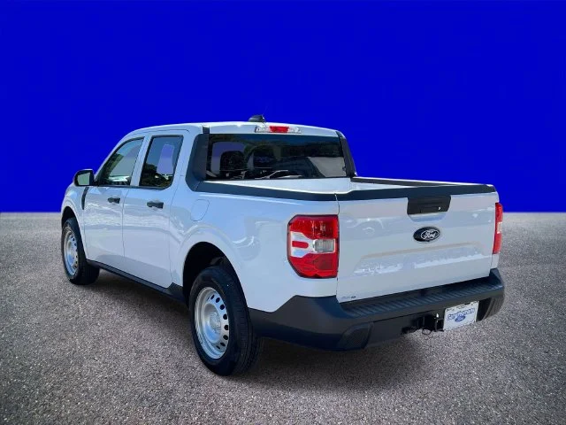 Certified Used 2025 Oxford White Ford XL image 5