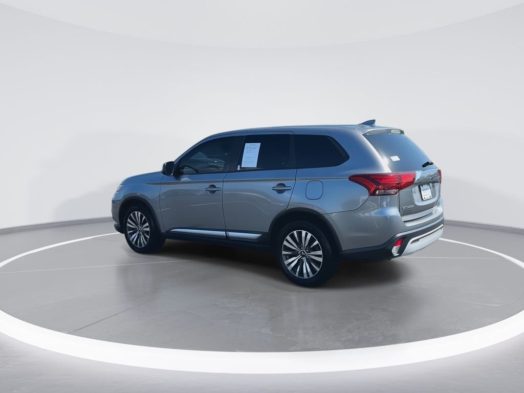 Used 2020 Gray Mitsubishi  image 6