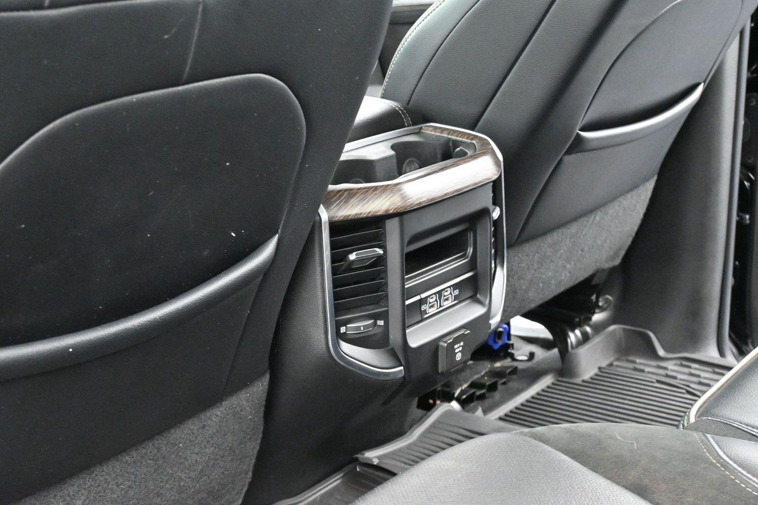 Used 2021 Diamond Black Crystal Pearlcoat Ram Laramie image 30