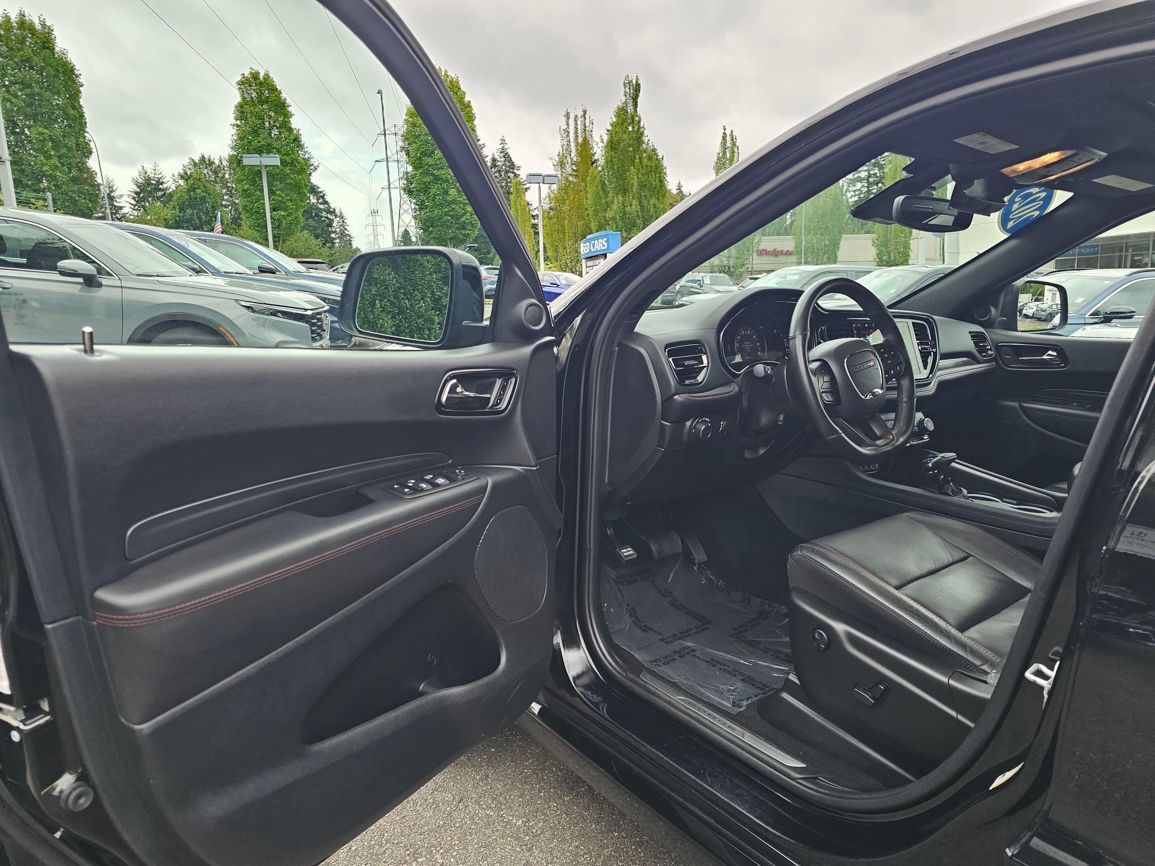 Used 2025 DB Black Clearcoat Dodge R/T Plus image 24