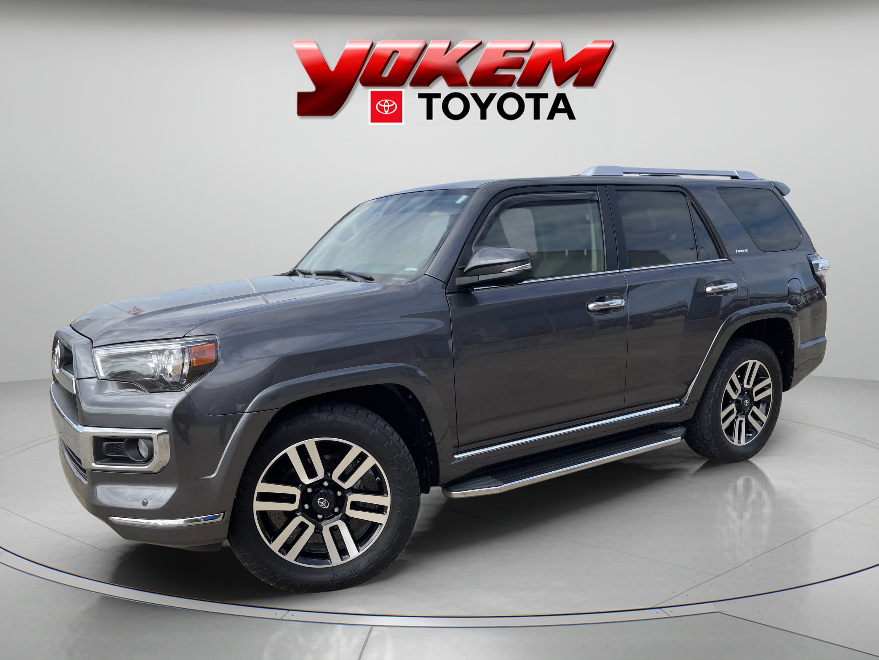 2018 Toyota 4Runner Limited V6's photo