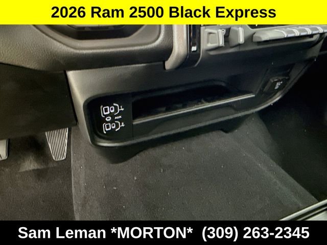 New 2026 Diamond Black Crystal Pearlcoat Ram  image 34