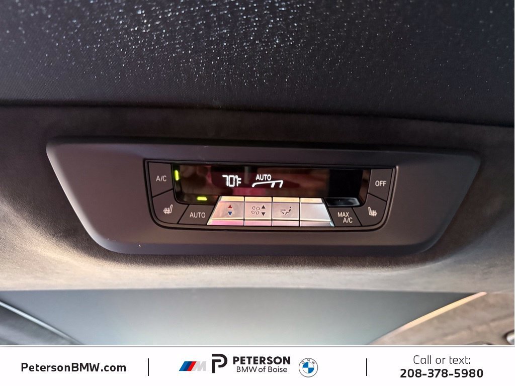 Used 2026 Black BMW M60i image 25