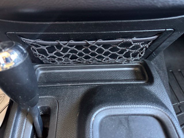 Used 2015 Anvil Clearcoat Jeep Sport image 30