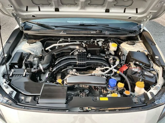Used 2023 White Subaru Base image 19