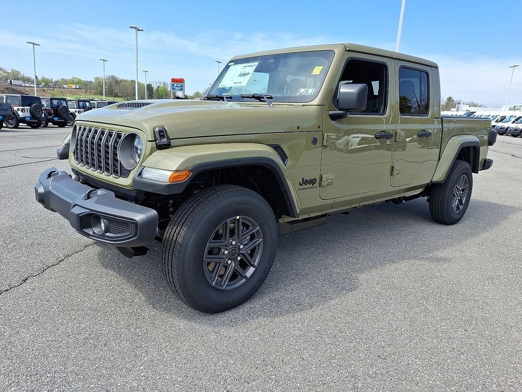 New 2026 Green Jeep Sport S image 2