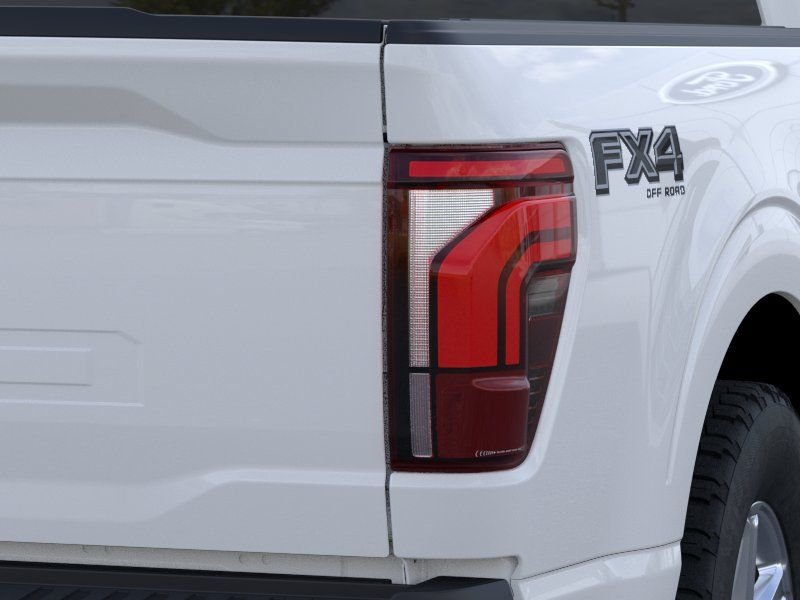New 2026 Oxford White Ford Lariat® image 21