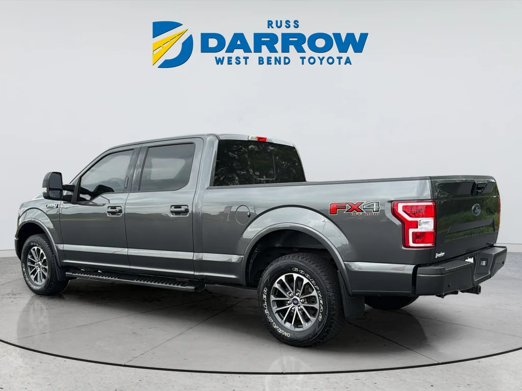 Used 2018 Gray Ford XLT image 3