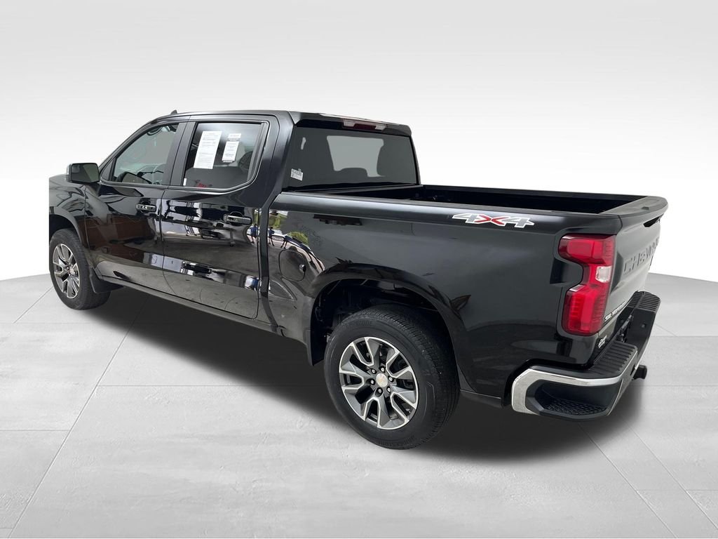 Used 2024 Black Chevrolet LT image 3