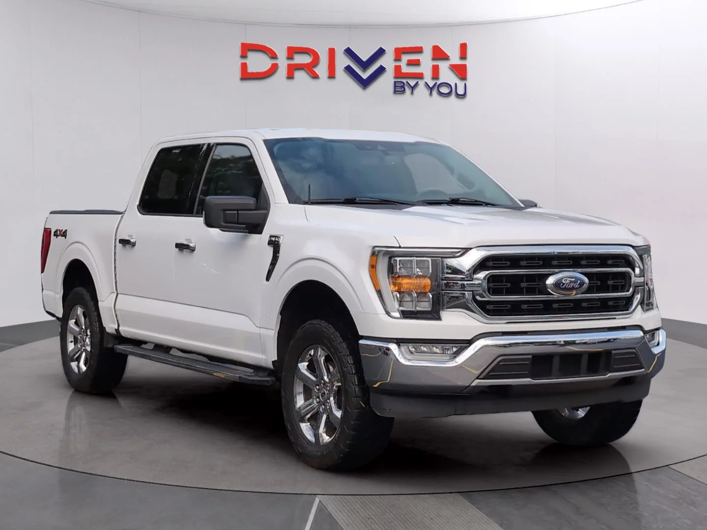 Used 2021 Oxford White Ford XLT image 7