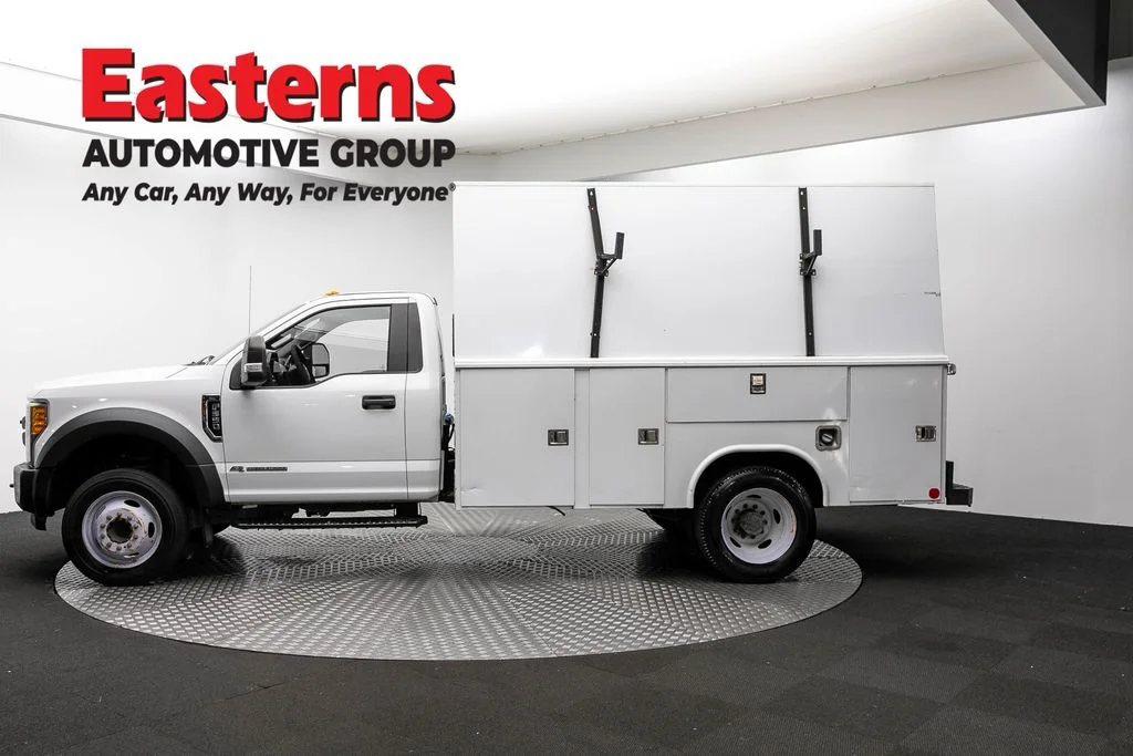Used 2017 White Ford XL image 25