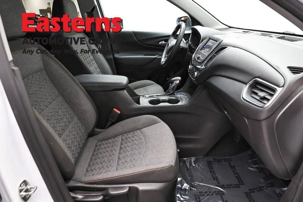Used 2023 White Chevrolet LT image 26